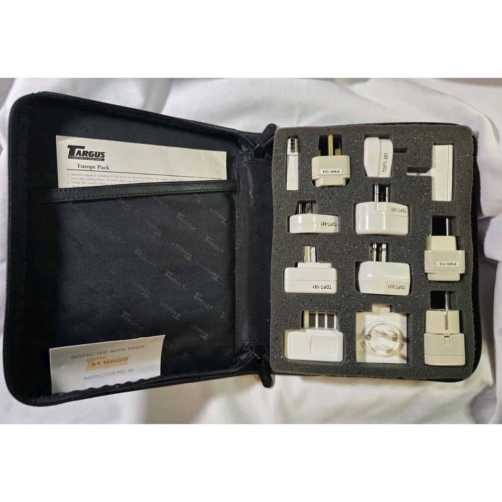 Targus Europe Travel Adapter Kit PA021U Power & Phone Plugs W/ Case